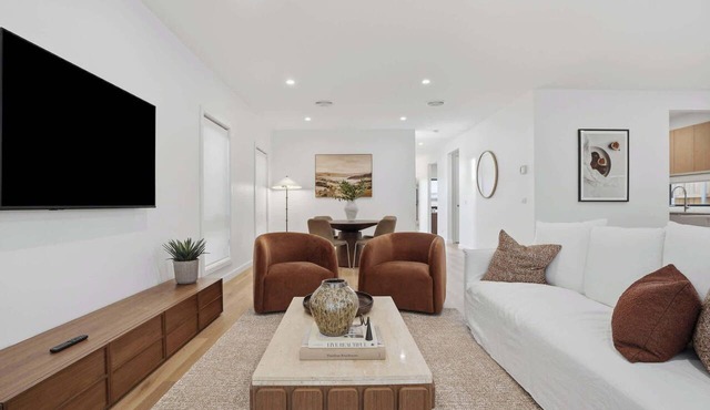 Woodlands Escape - 3 Bed, 2.5 Bath, Near Winery