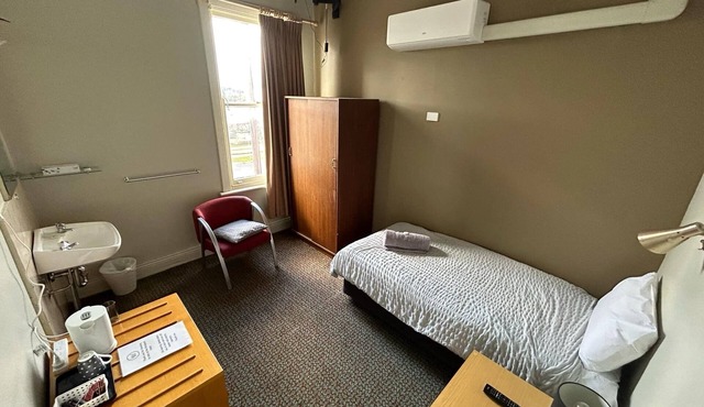 Woolpack Hotel Tumut
