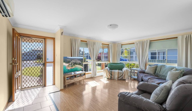 Yannarie: 3 BR, 1.5 BA House in South West Rocks, Sleeps 7