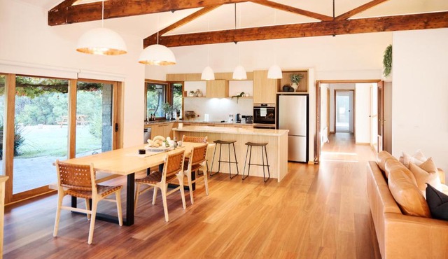 Yarradene Luxury Healesville Farmstay