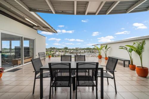 Zen Marina Rooftop with Huge Balcony - BBQ - Sunsets