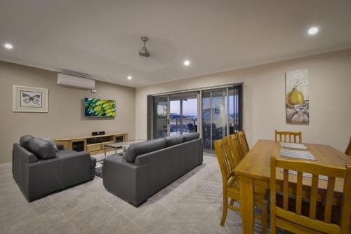 Kestrel Place 