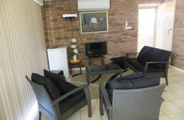 Ocean Beach Chalet 15