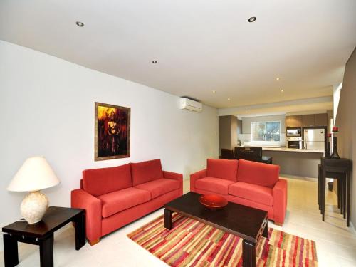 Holiday Townhouse 