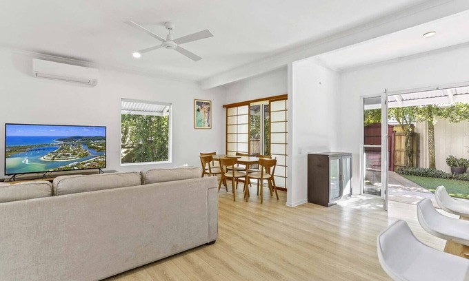 Sunrise Beach Apartment | Peaceful Family Villa in Sunrise Beach