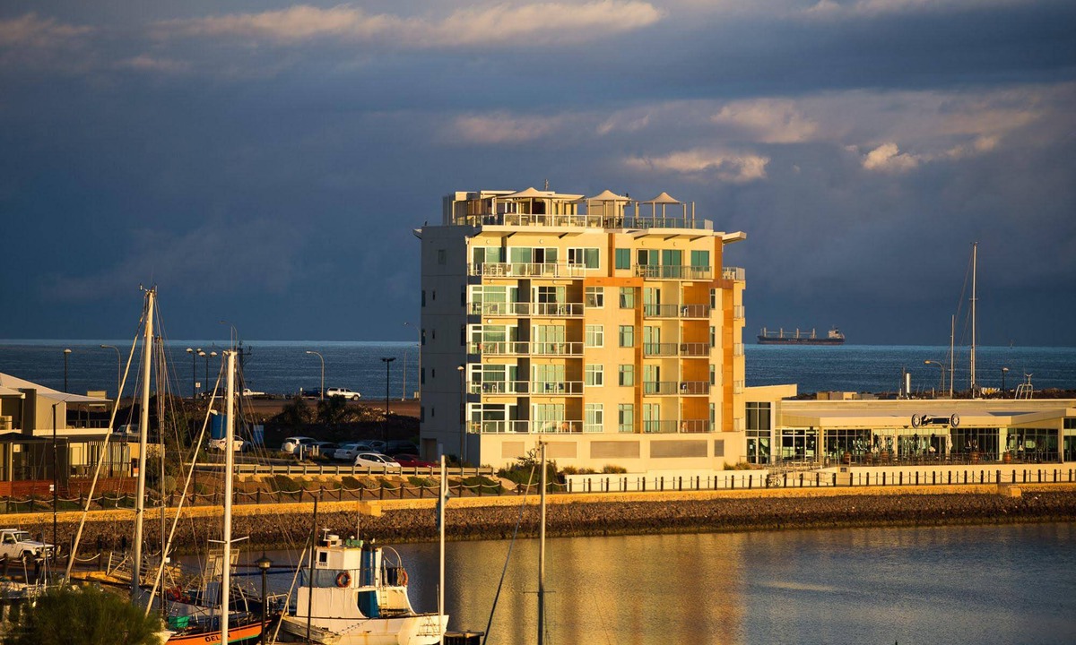 Wallaroo Hotel | Wallaroo Marina Apartments