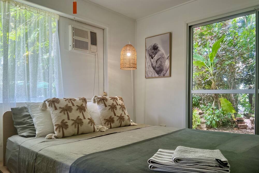 Nelly Bay House | Jikinerita Homestay