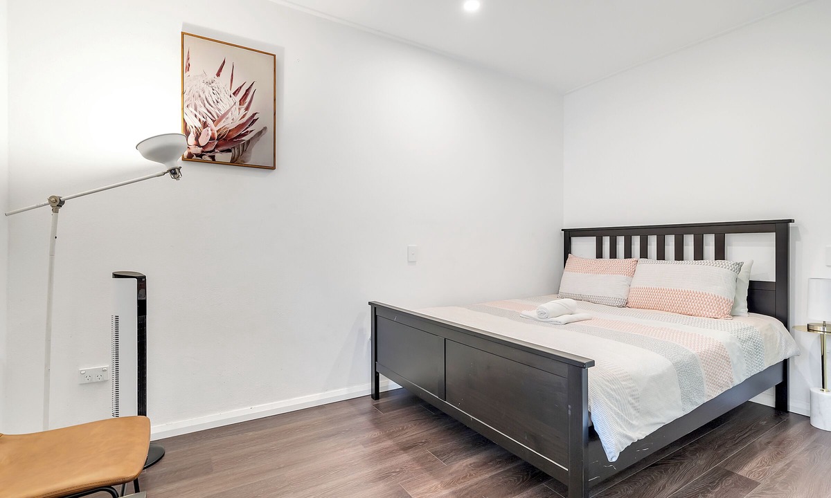 Pyrmont House | 4BR 4mins to light rail 9mins FishMarket