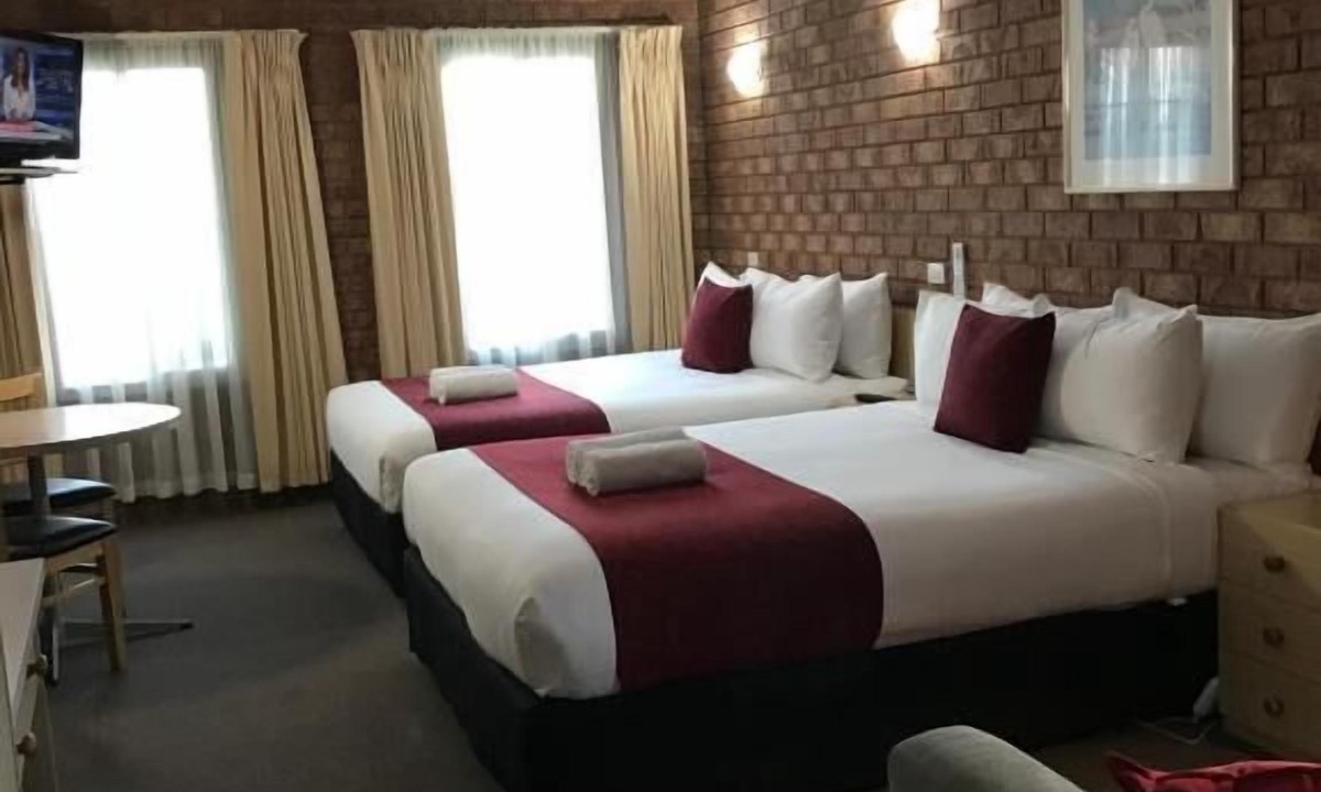 Shepparton Hotel | Courtyard Motor Inn