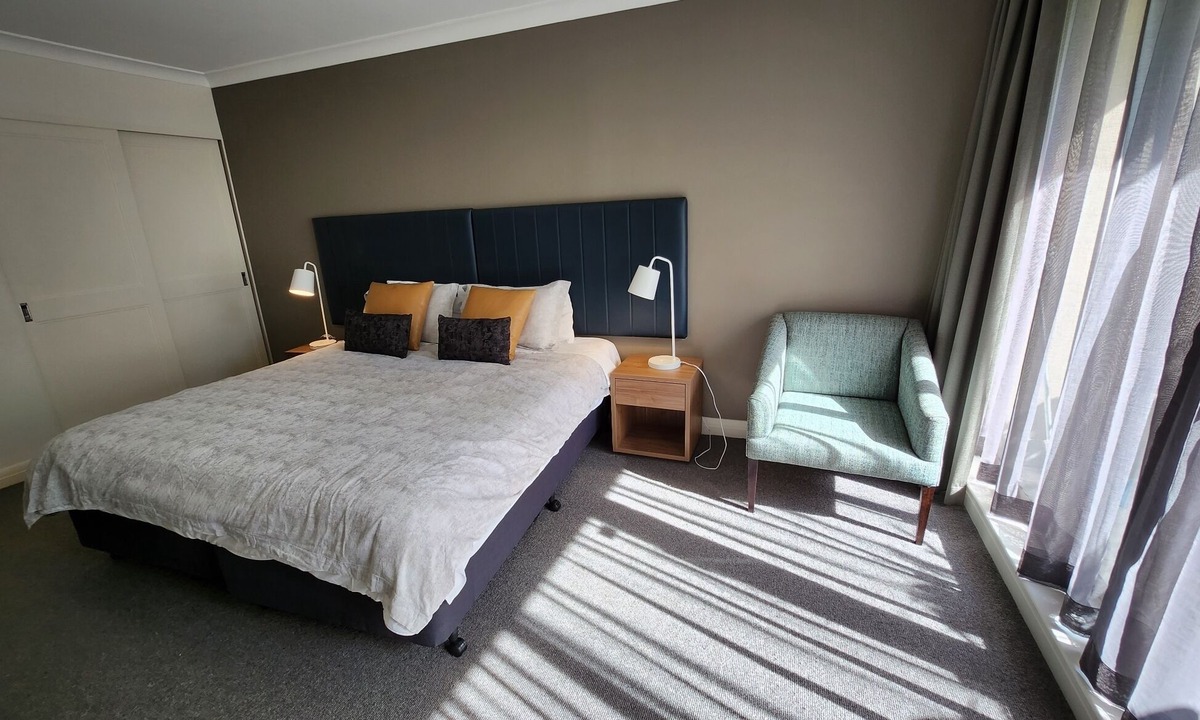 Chatswood Apartment | Lovely Studio in Chatswood CBD