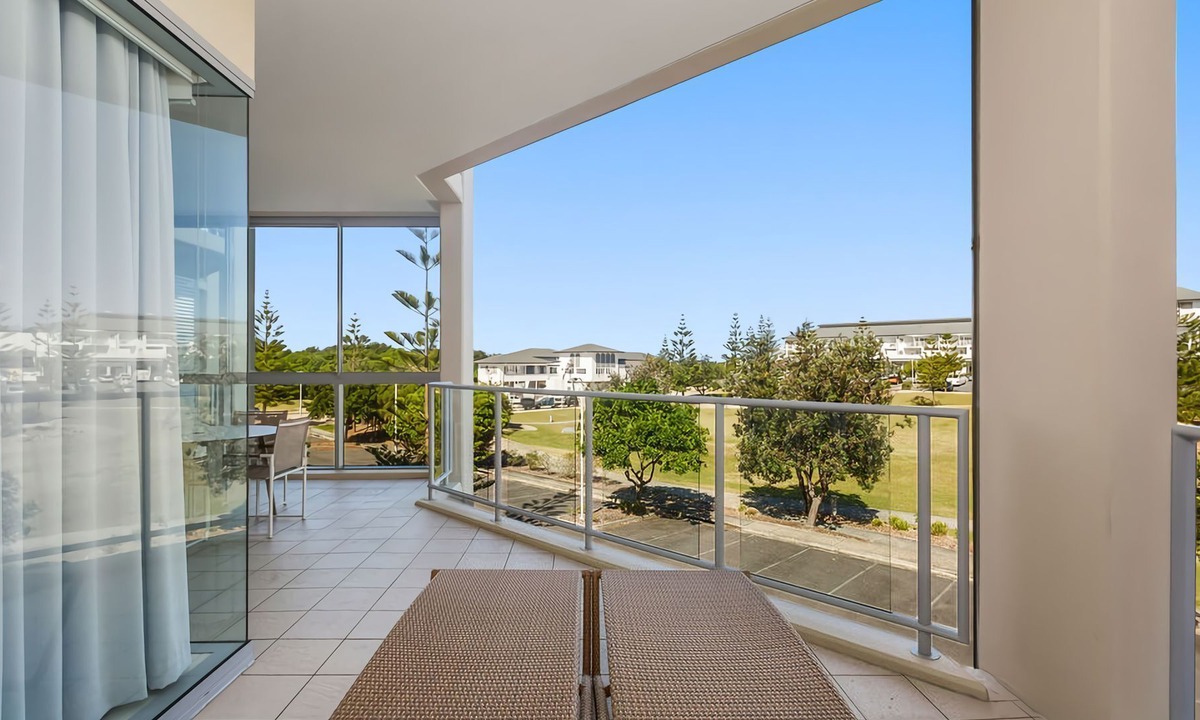 Kingscliff Apartment | Coast Culture 1208 Apartment - Beachfront Resort with Pool & Spa