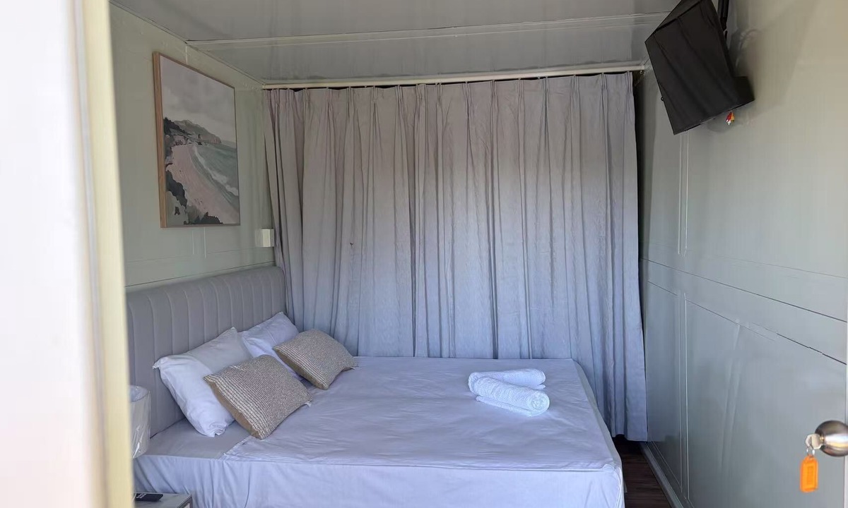 South Mission Cabin | Sunshine Gardens FarmStay