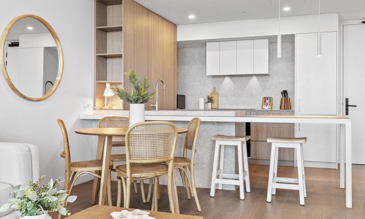 North Fremantle Apartment | Stylish 2-Bed Unit with Views & Rooftop Access