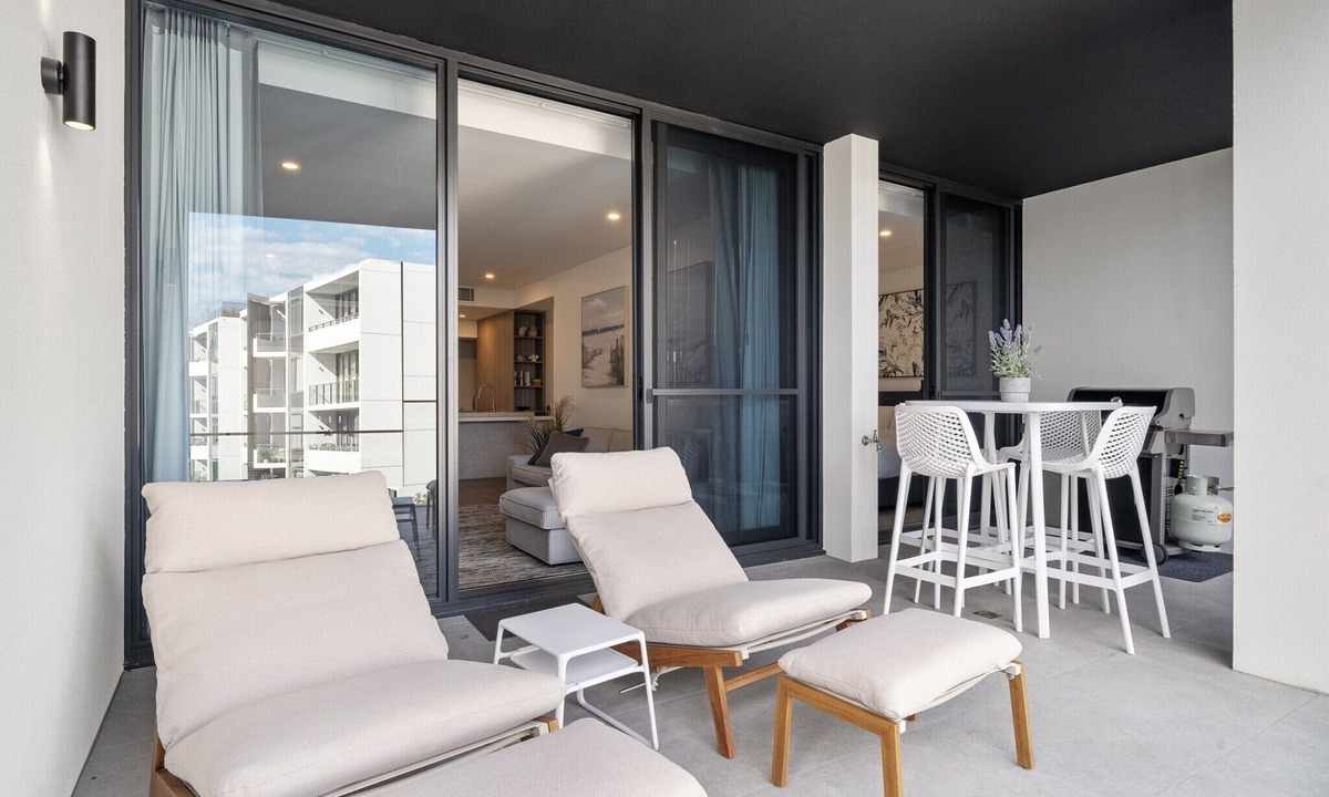 North Fremantle Apartment | Cosmopolitan 1-Bed - Fremantle Beach Front