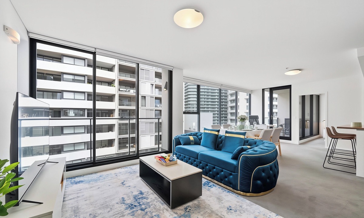 St. Leonards Apartment | Stylish 3BR St Leonards APT Metro, Train &Parking