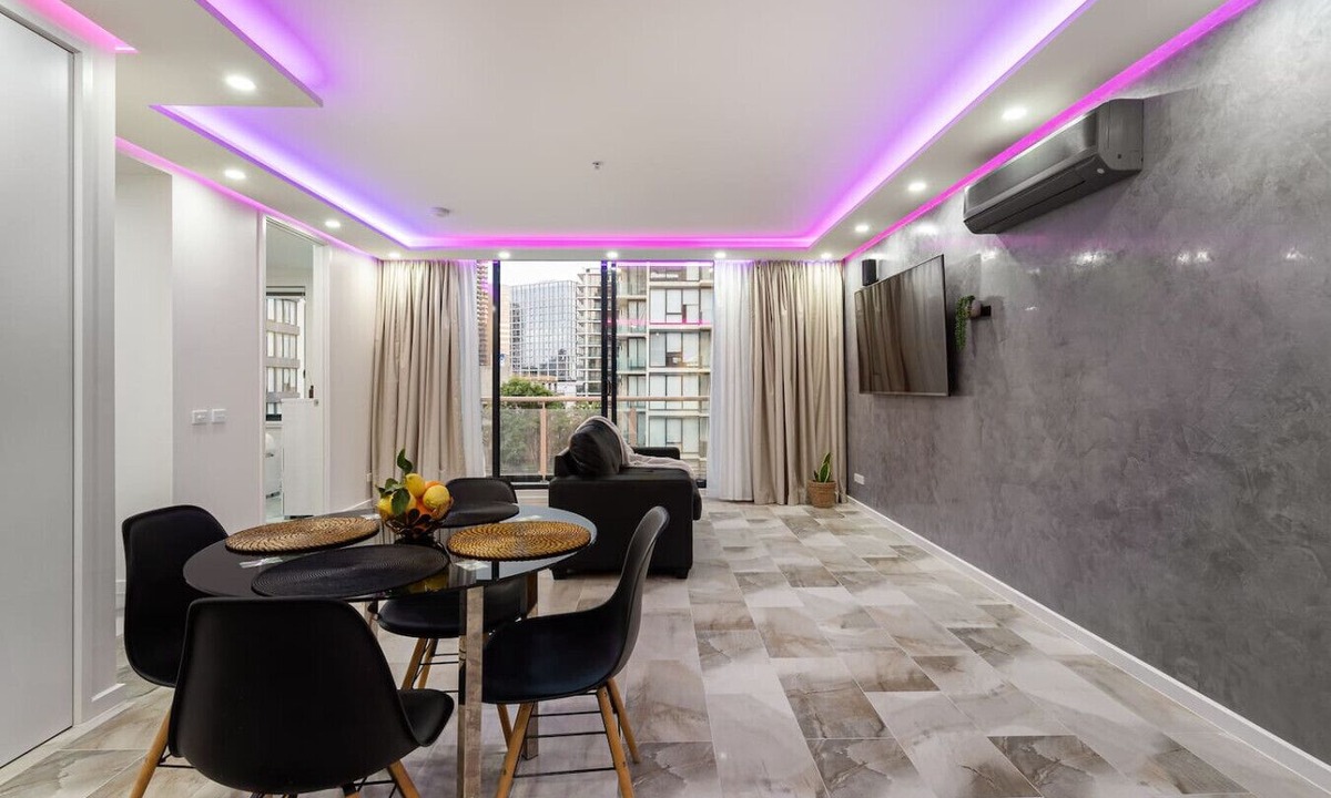 South Melbourne Apartment | Luxury 3-Bedroom Apartment