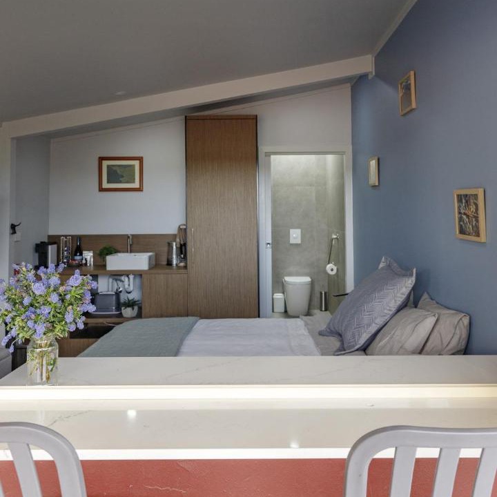 Oallen House | L'Air du Wombat Truffle Farm