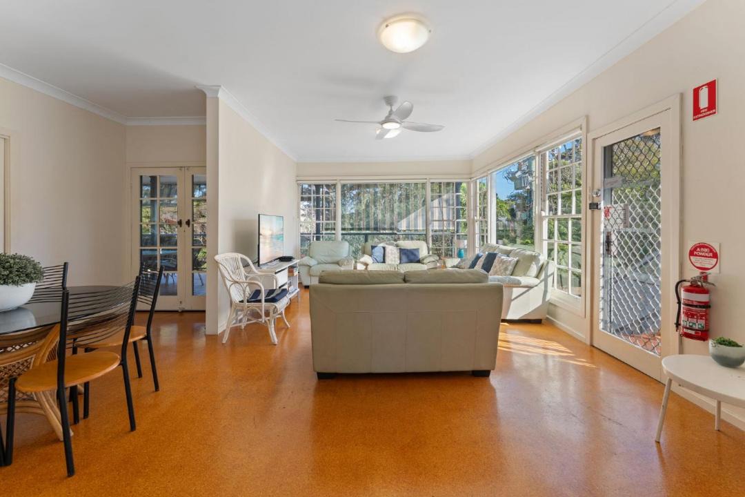 Shoal Bay Apartment | Shoal Bay Avenue Unit 3 7