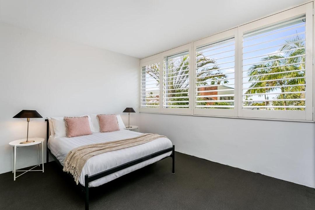 Mosman Apartment | Balmoral Breeze - Garden Apartment by the Beach - EST11