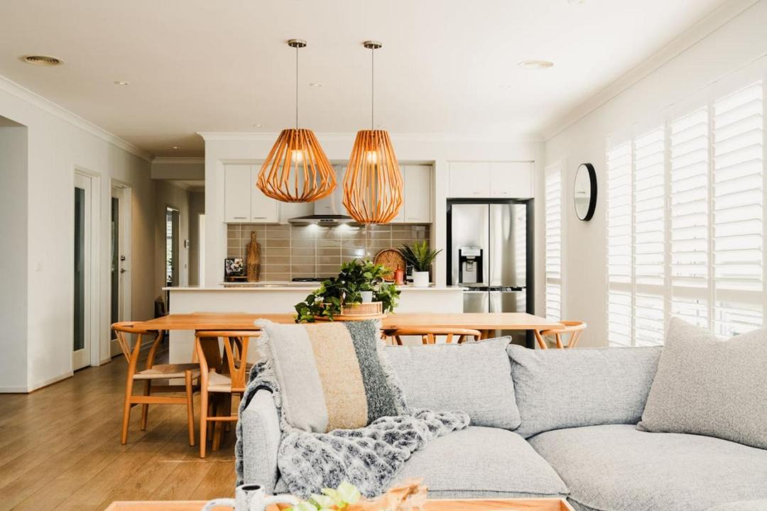 Armstrong Creek House | Hamptons Haven Luxe 4 bedroom, 2 bathroom, WIFI, Great for wedding stays Managed by Host On The Coast