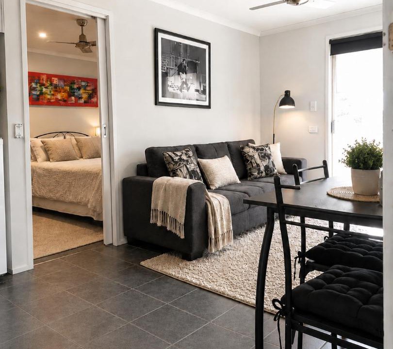 Rosebud House | Golfside Getaway by Ready Set Stay