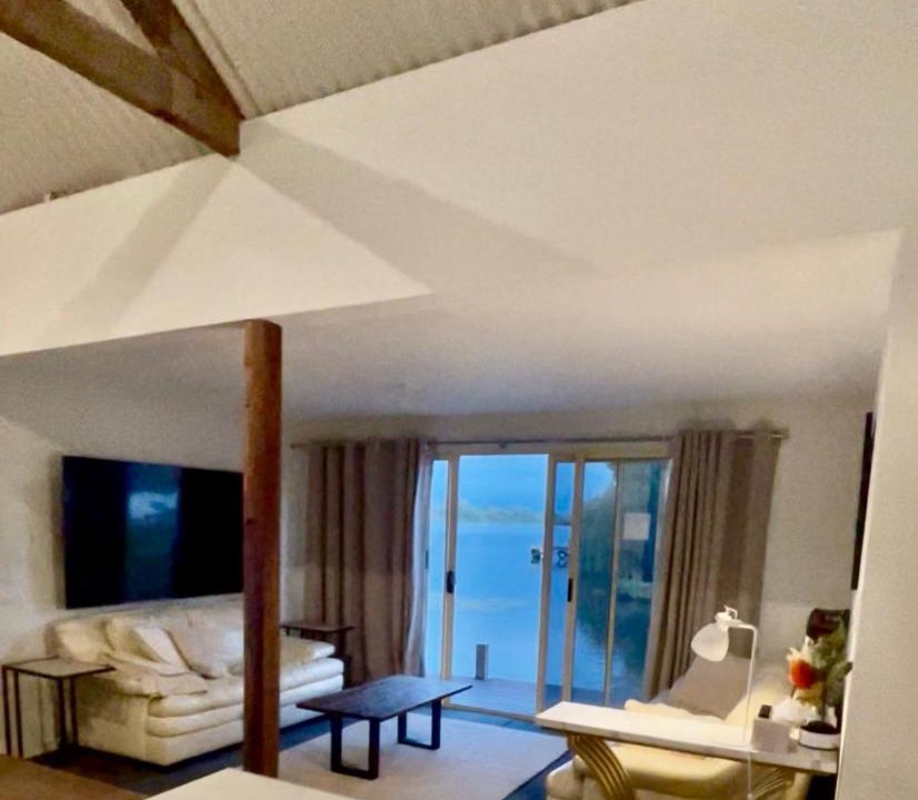 Murray Bridge Apartment | Overwater on the Murray