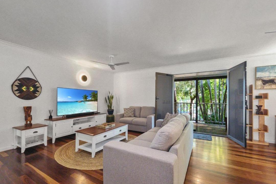 Nelly Bay House | Kingfisher on Mandalay