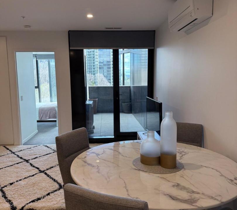 Reid Apartment | Stylish, Cosy CBD Retreat
