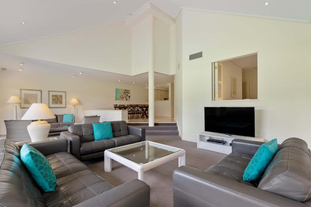Port Douglas Villa | Mirage Resort Villa 434 with access to Sheraton Facilities