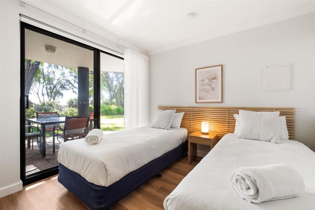 Broadwater Apartment | 2 CapeView Beachfront Geographe Bay