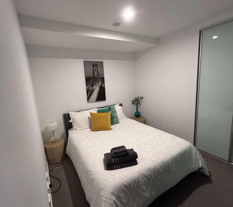 Reid Apartment | 2BR-2BR-1Car-Sleeps 6 CBD Pool