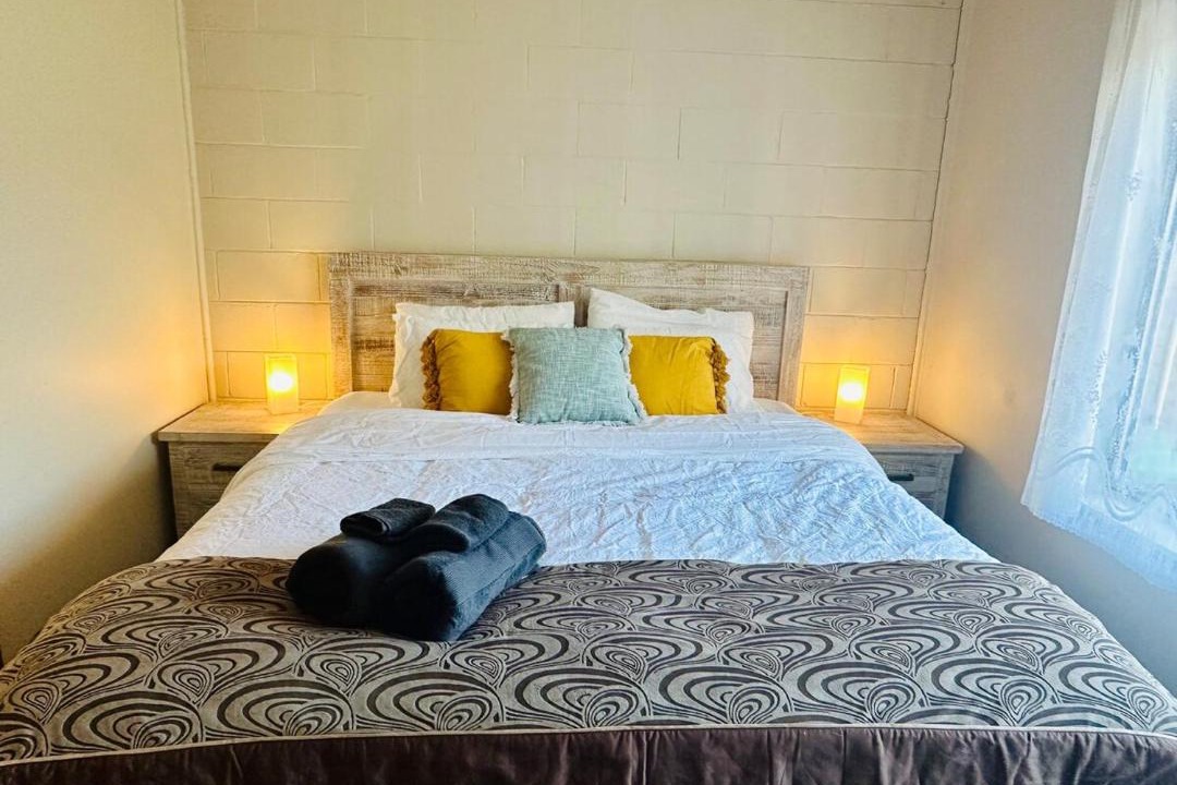 Horsham Apartment | Vic Horsham, Unit 3, Cozy 2-Bedroom Retreat
