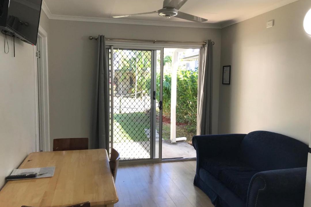 Airlie Beach Resort | Bush Village Holiday Cabins