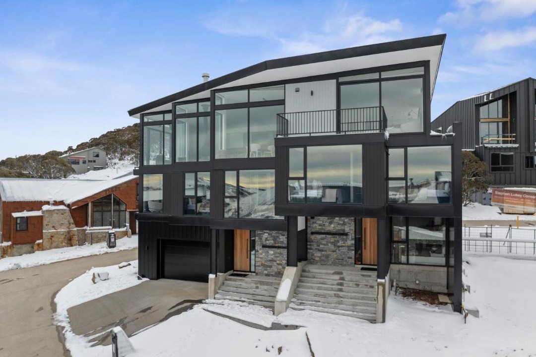 Hotham Heights Ski Chalet | Luxury KH Chalet