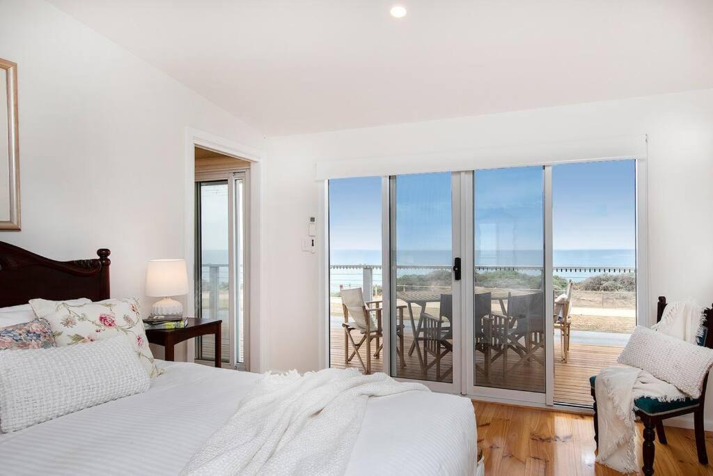 Port Willunga House | PORT WILLUNGA DREAMING a beach front experience