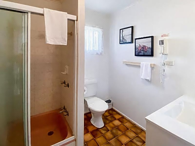 Photo of Bathroom in Bowen