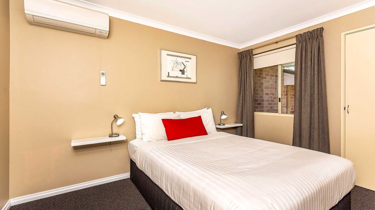Photo of Bedroom in Centennial Park