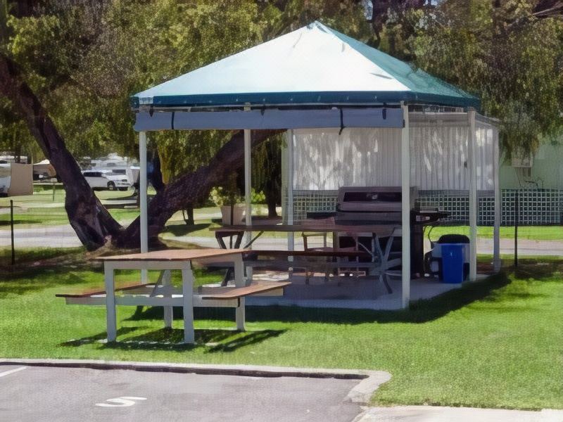 Photo of Others in Emu Point