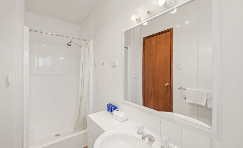 Photo of Bathroom in Port Augusta West