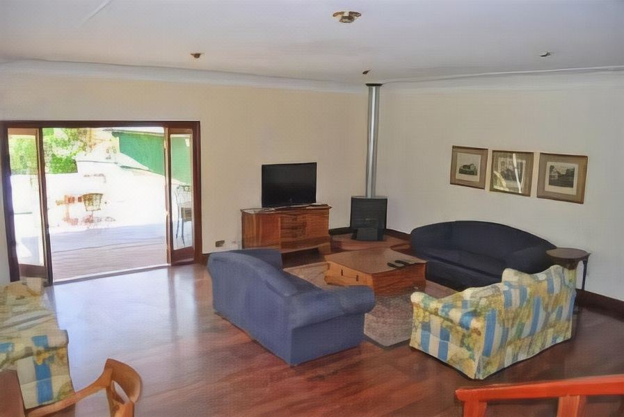 Photo of Livingroom in Pemberton