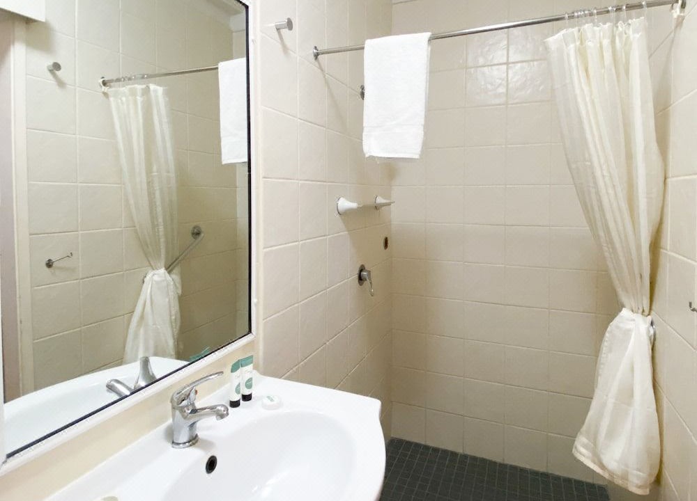 Photo of Bathroom in Bowen