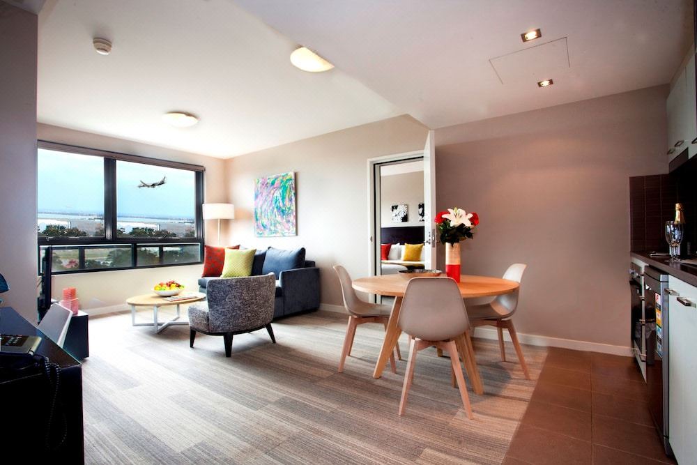 Photo of Livingroom in Mascot