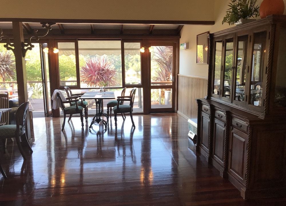 Photo of Livingroom in Pemberton