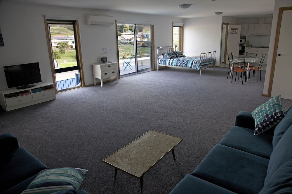 Photo of Livingroom in Penguin