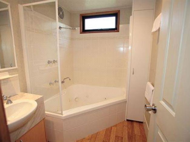 Photo of Bathroom in Moama
