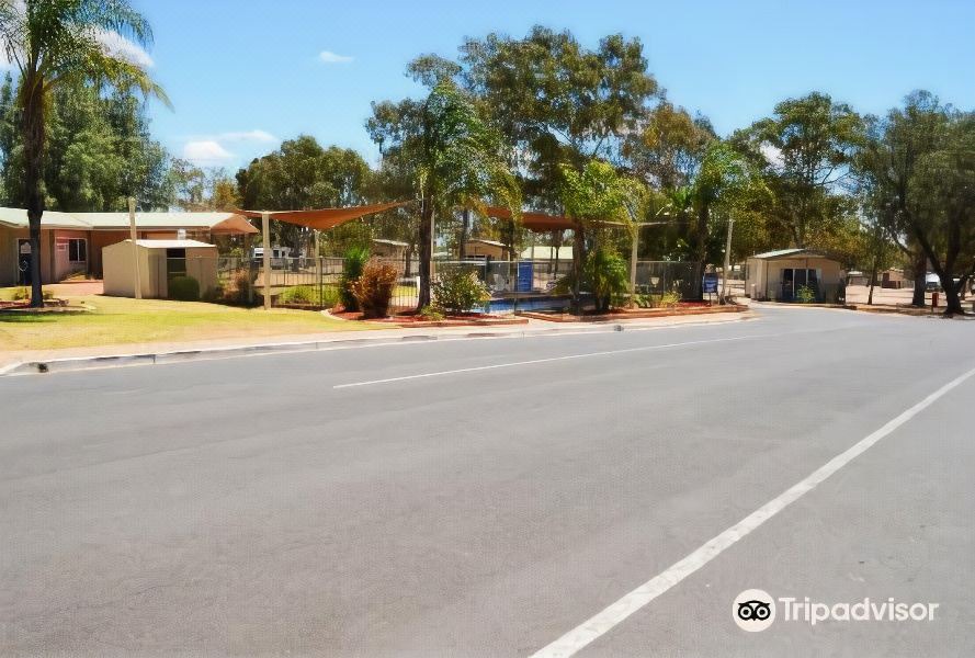 Photo of Buildings in Port Augusta West