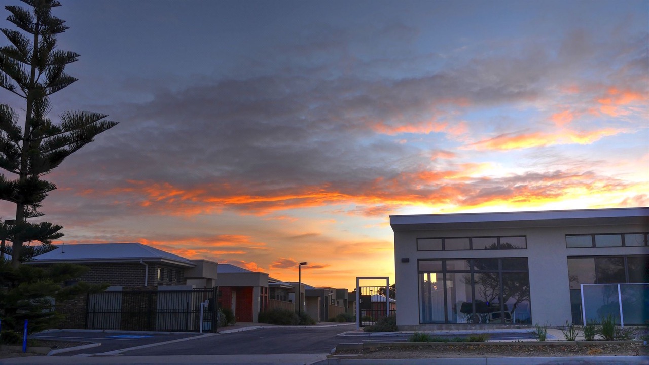 Photo of Buildings in Kingscote