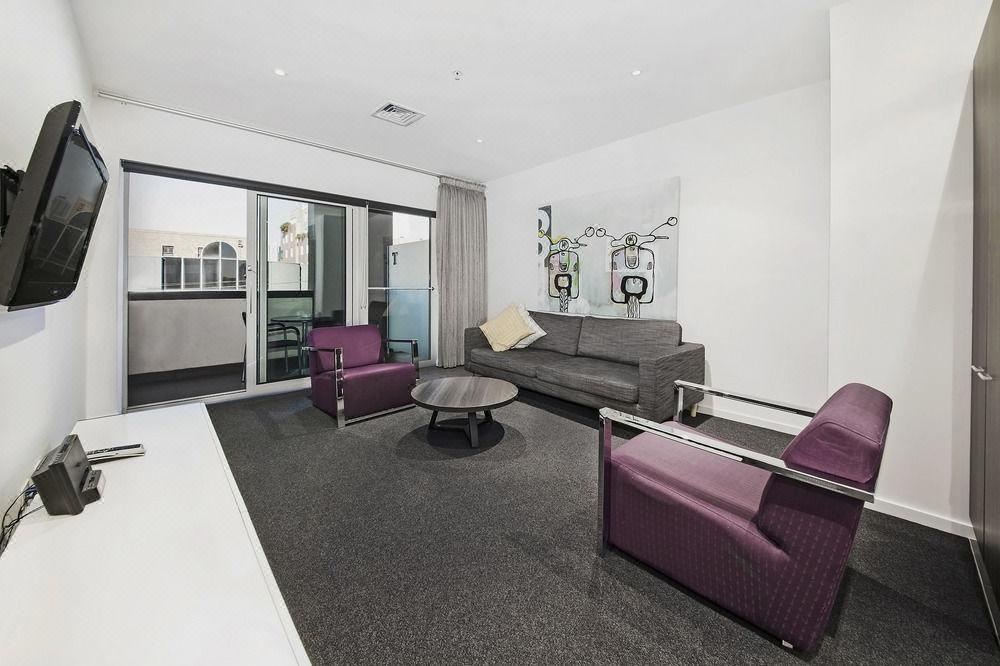 Photo of Livingroom in Fitzroy