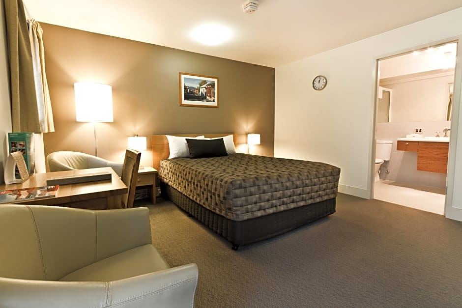 Photo of Livingroom in Sullivan's Cove