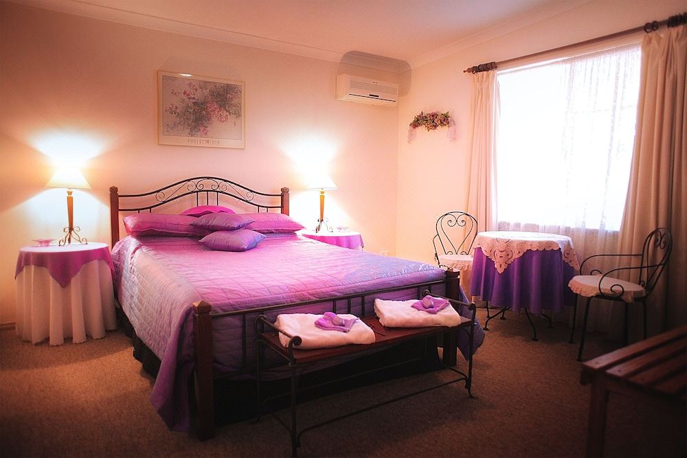 Photo of Bedroom in Muchea